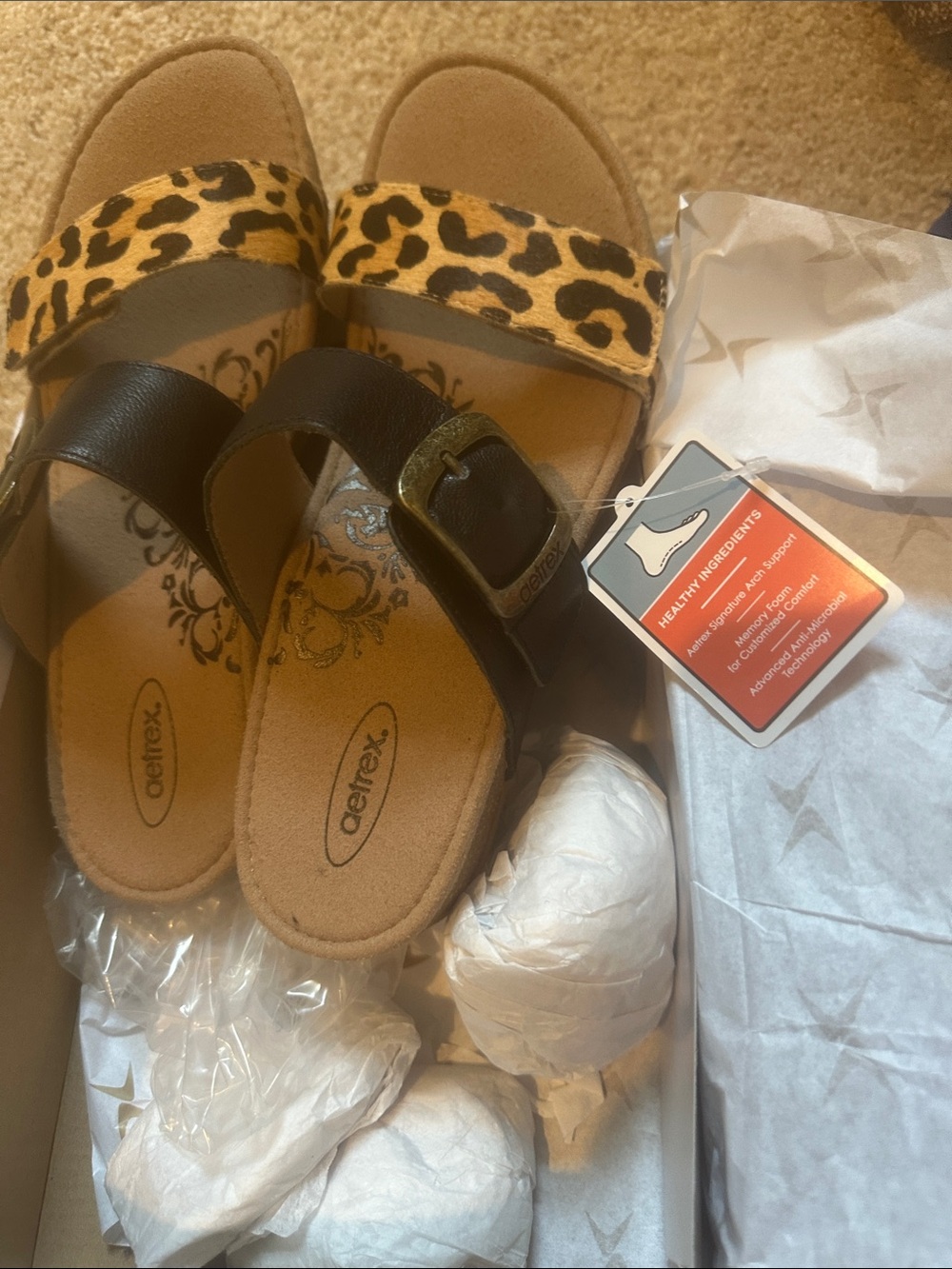 Aetrex Daisy Leopard NWT 9.5 - Picture 4 of 4